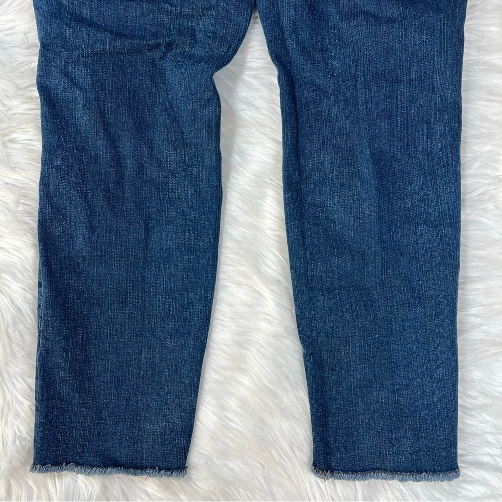 Torrid Distressed Skinny Jeans‎